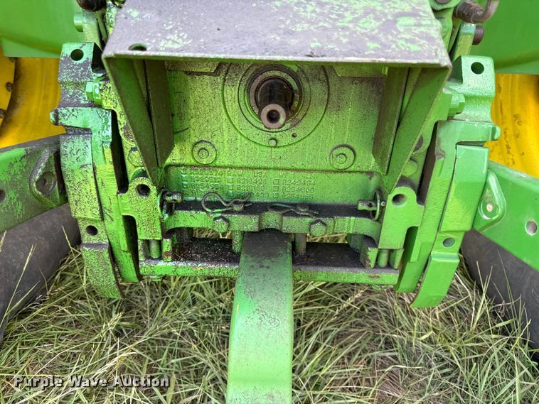 image for item DZ4460 2015 John Deere 6150M MFWD tractor