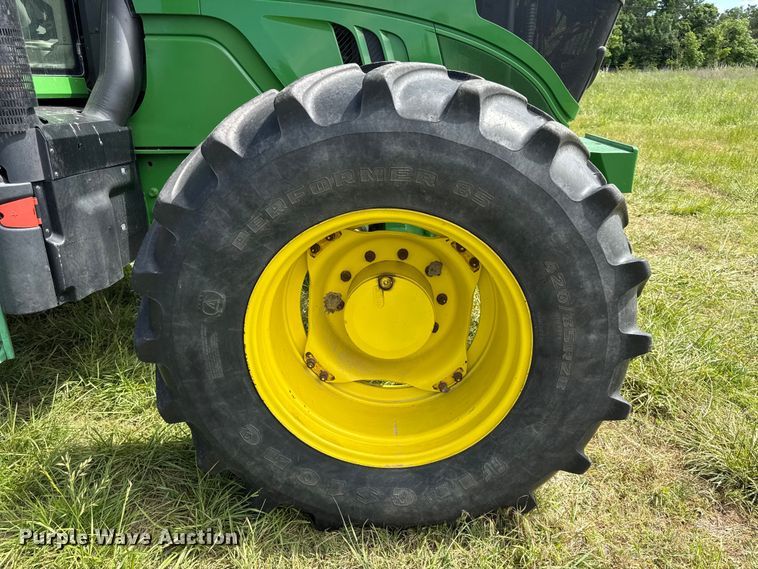 image for item DZ4460 2015 John Deere 6150M MFWD tractor