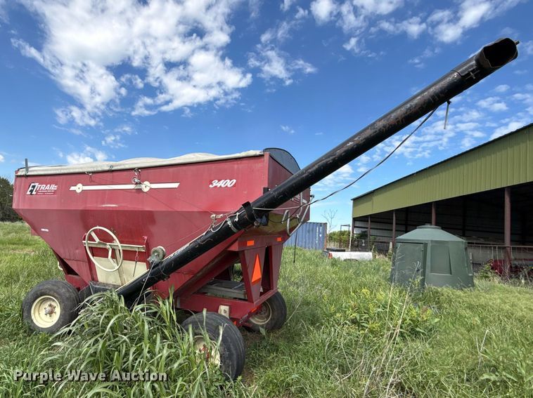 image for item DZ4462 EZ trail 3400 gravity wagon