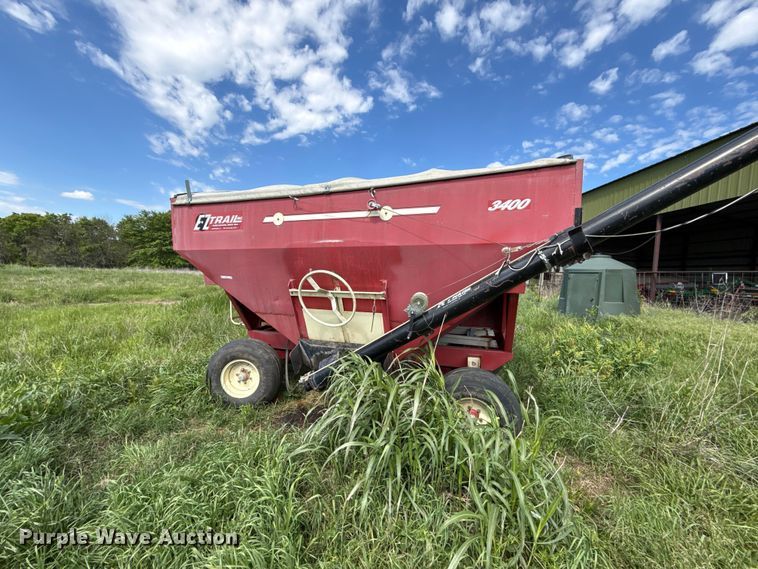 image for item DZ4462 EZ trail 3400 gravity wagon