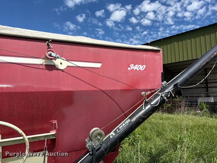 image for item DZ4462 EZ trail 3400 gravity wagon