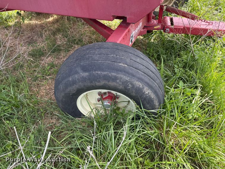 image for item DZ4462 EZ trail 3400 gravity wagon