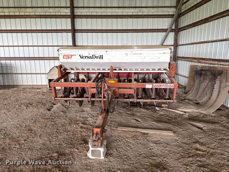 image for item DZ4465 Versdrill GT1006 grain drill