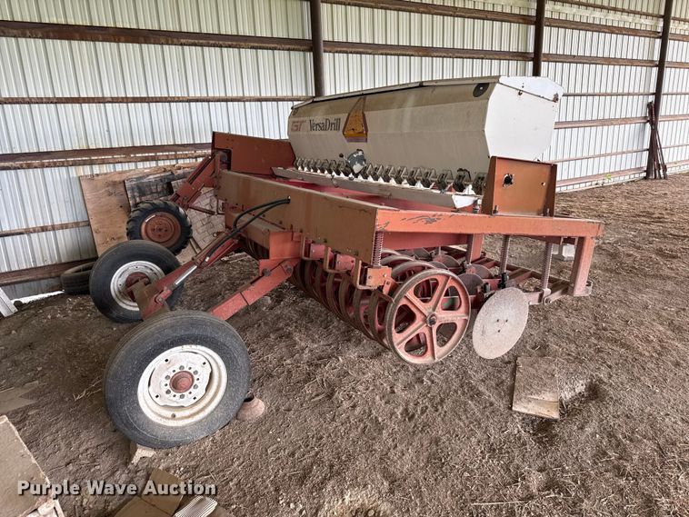image for item DZ4465 Versdrill GT1006 grain drill