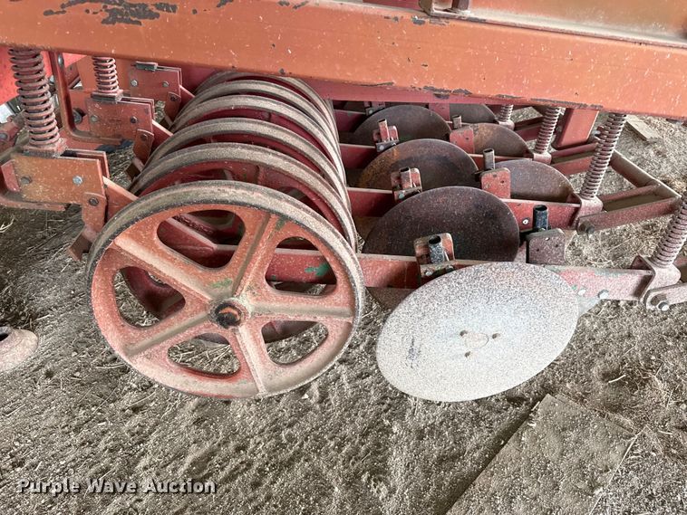 image for item DZ4465 Versdrill GT1006 grain drill
