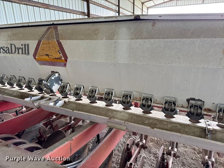 image for item DZ4465 Versdrill GT1006 grain drill