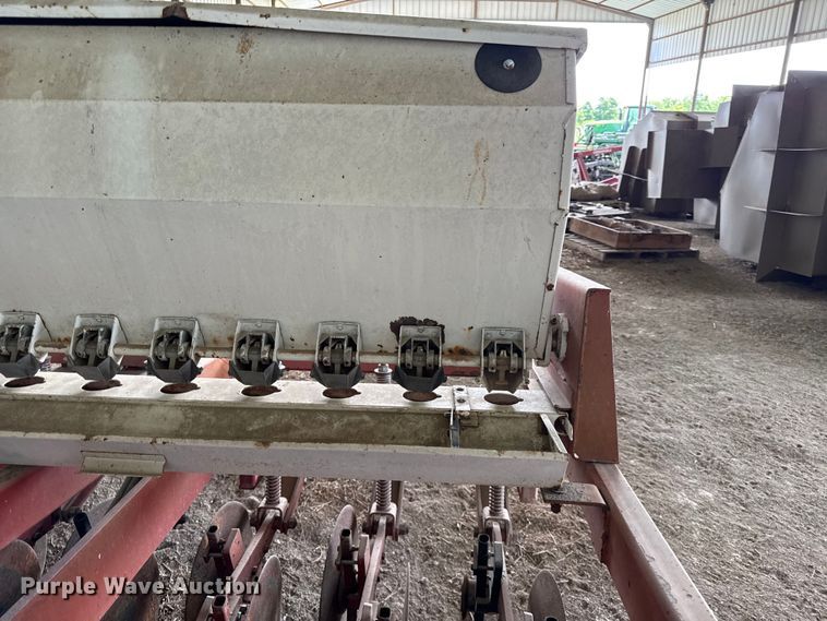image for item DZ4465 Versdrill GT1006 grain drill