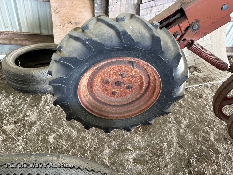 image for item DZ4465 Versdrill GT1006 grain drill