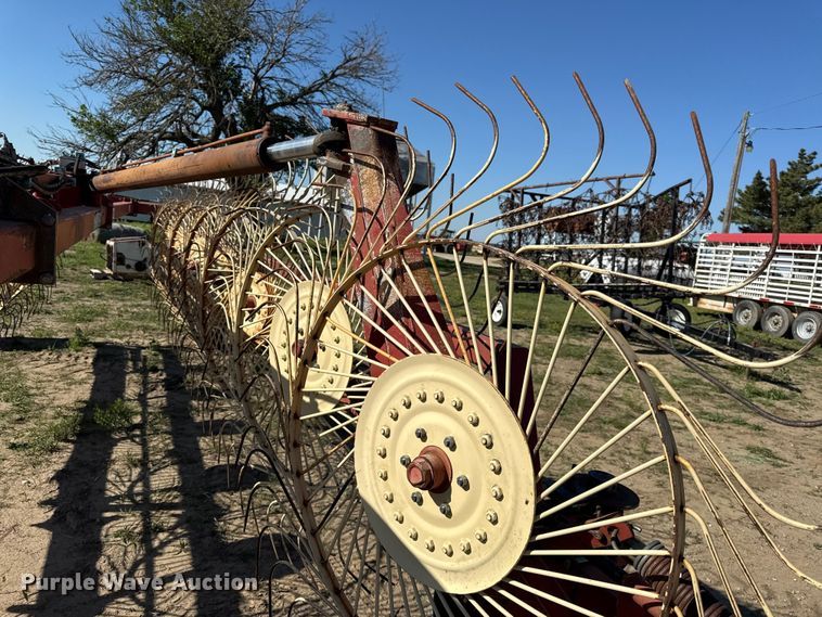 image for item DZ4472 Sitrex Magnum MK14-16 hay rake