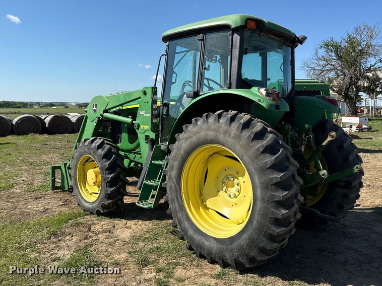 image for item DZ4475 John Deere 6615 tractor