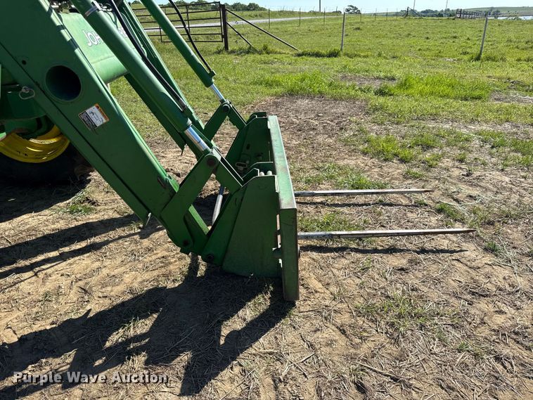 image for item DZ4475 John Deere 6615 tractor