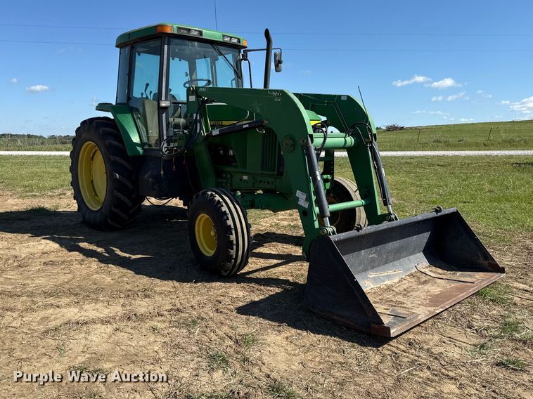 image for item DZ4476 2001 John Deere 7410 tractor