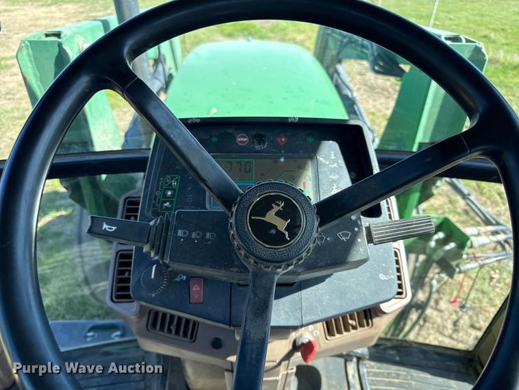 image for item DZ4476 2001 John Deere 7410 tractor