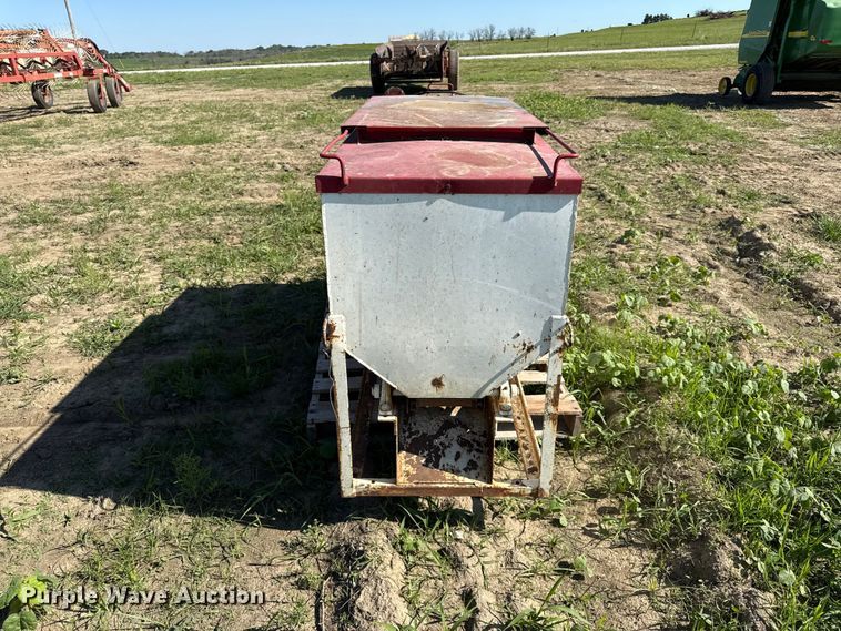 image for item DZ4478 (3) range feeders