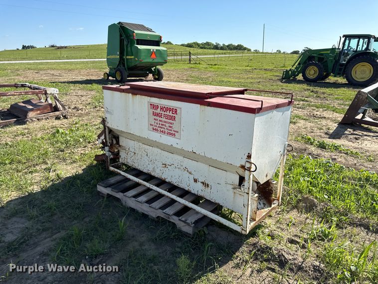 image for item DZ4478 (3) range feeders