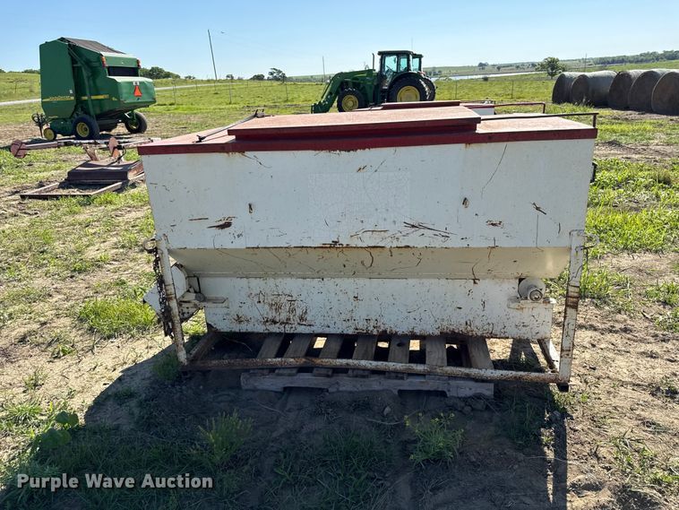 image for item DZ4478 (3) range feeders