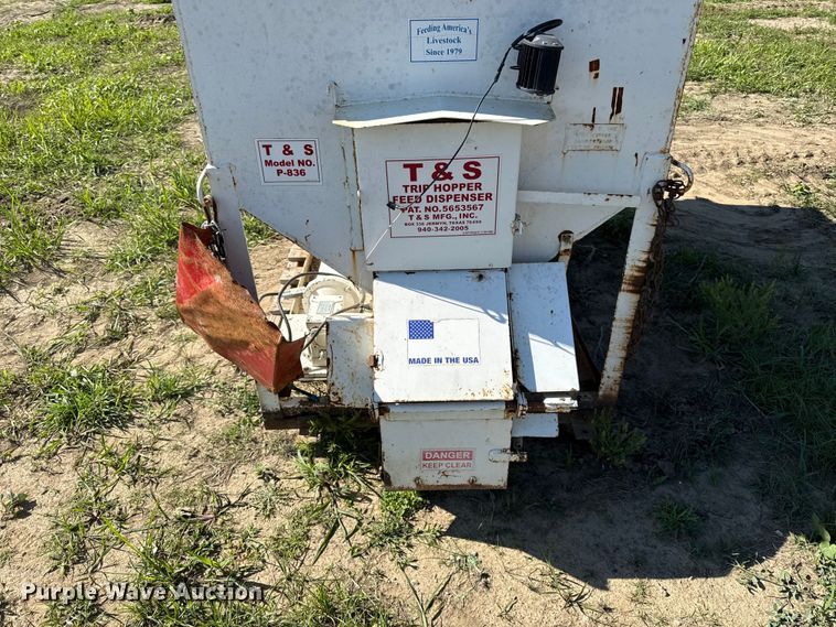 image for item DZ4478 (3) range feeders