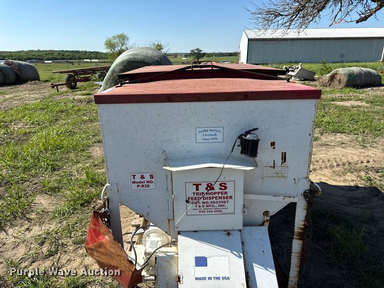 image for item DZ4478 (3) range feeders
