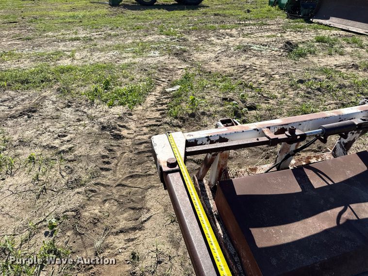 image for item DZ4479 Bale mover