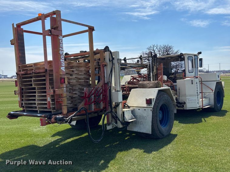 image for item EA4751 Trebro Autostack sod harvester