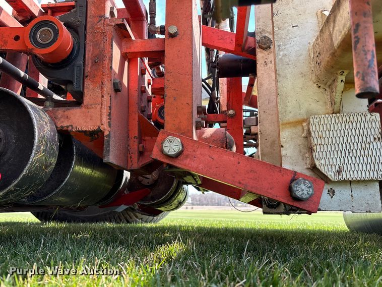 image for item EA4751 Trebro Autostack sod harvester