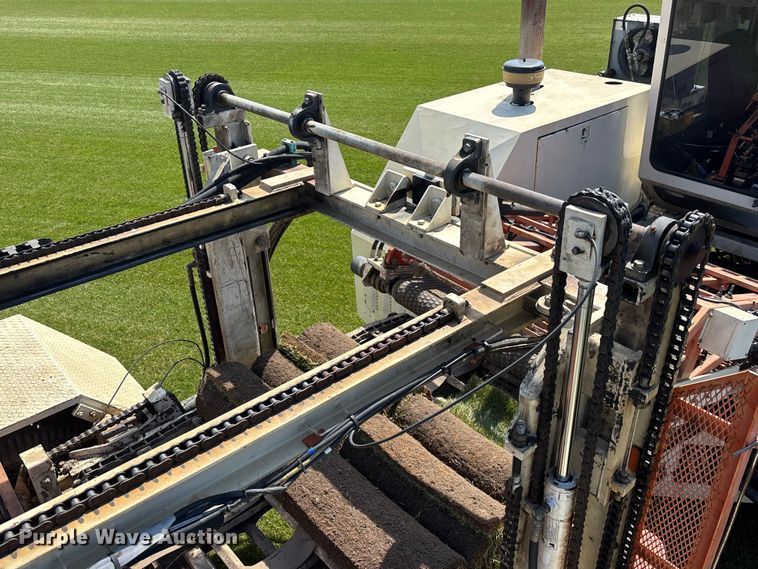 image for item EA4751 Trebro Autostack sod harvester