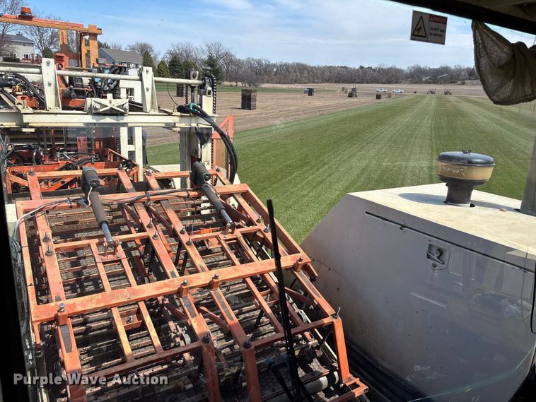 image for item EA4751 Trebro Autostack sod harvester