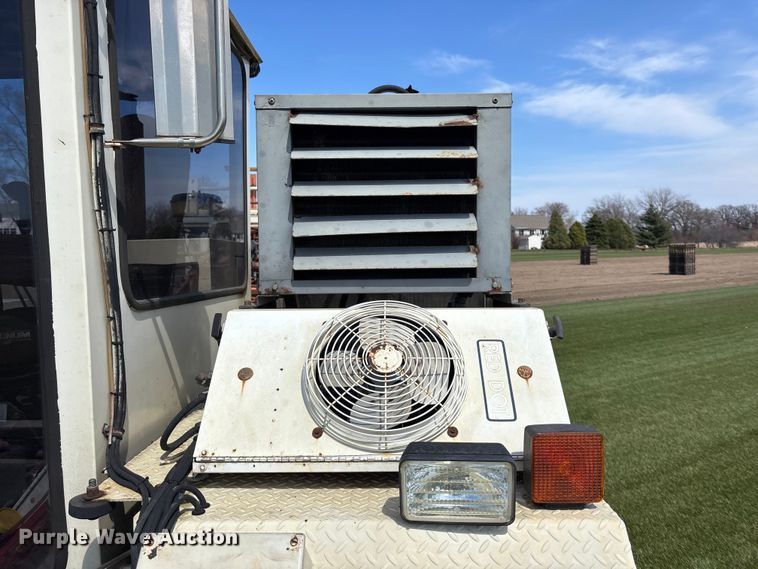 image for item EA4751 Trebro Autostack sod harvester