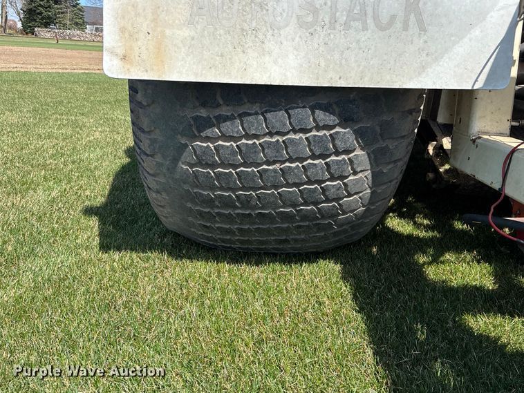 image for item EA4751 Trebro Autostack sod harvester