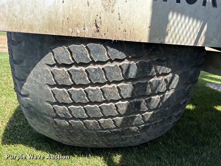 image for item EA4751 Trebro Autostack sod harvester