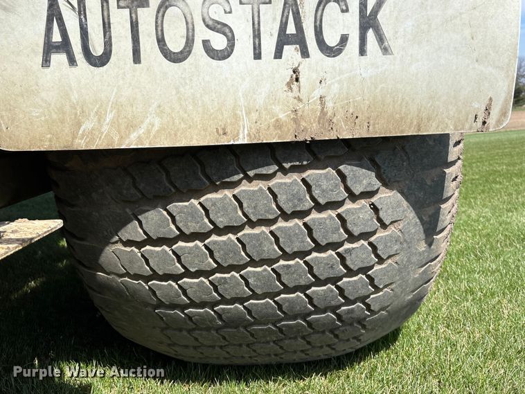 image for item EA4751 Trebro Autostack sod harvester