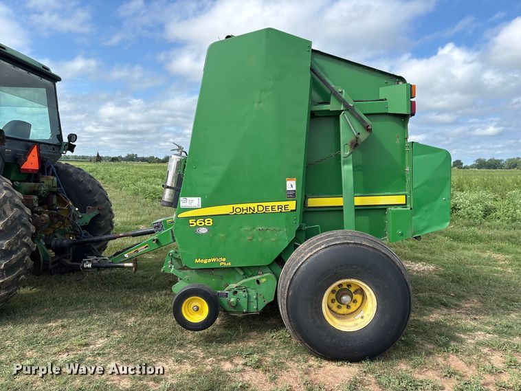 image for item EA7286 2010 John Deere 568 Mega Wide Plus round baler