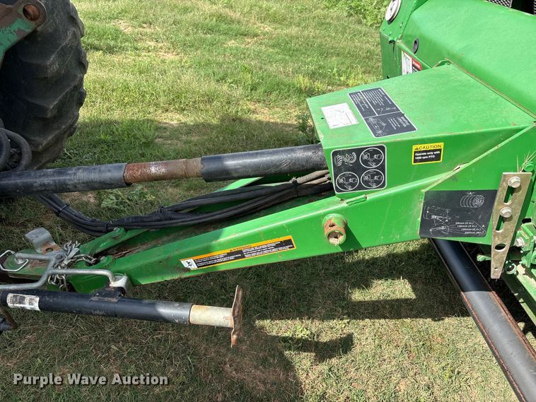 image for item EA7286 2010 John Deere 568 Mega Wide Plus round baler