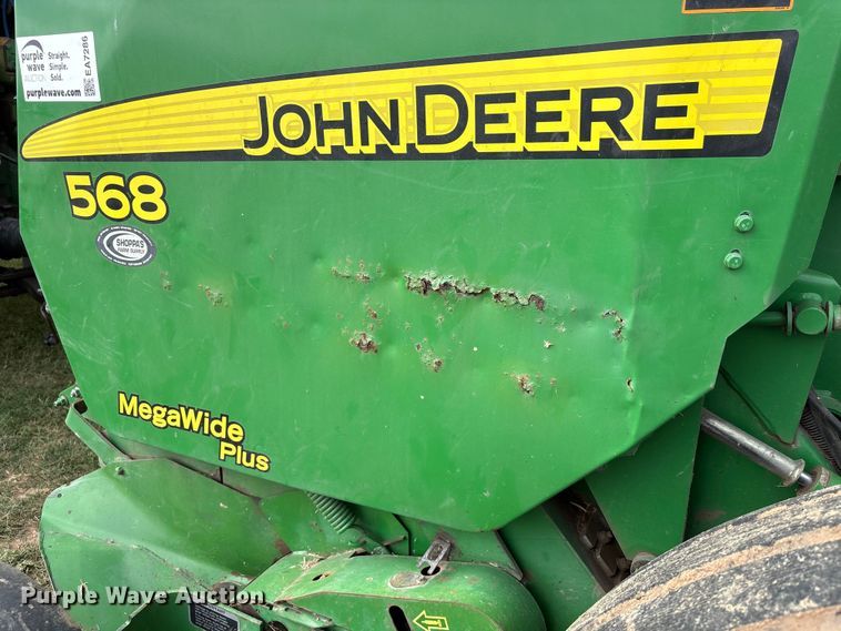 image for item EA7286 2010 John Deere 568 Mega Wide Plus round baler