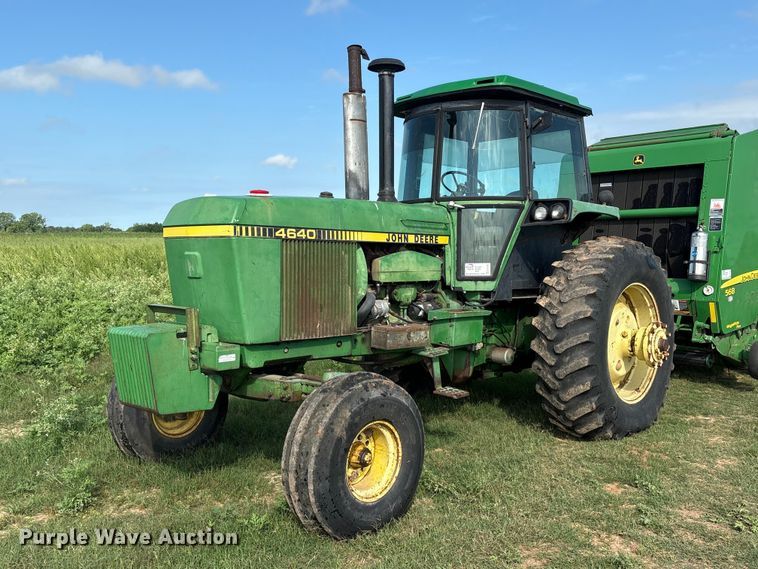 image for item EA7287 1978 John Deere 4640 tractor