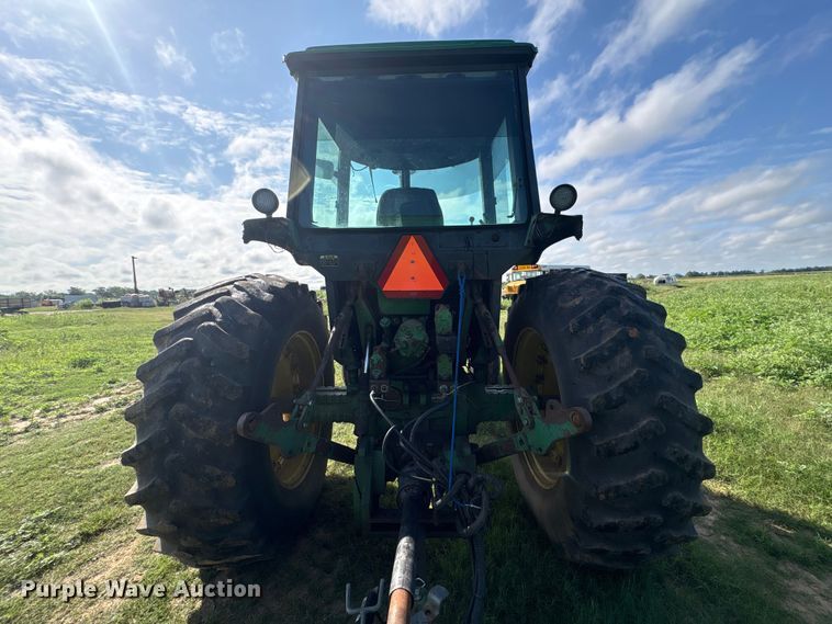 image for item EA7287 1978 John Deere 4640 tractor