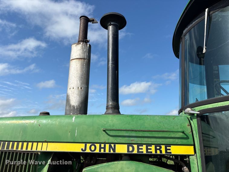 image for item EA7287 1978 John Deere 4640 tractor