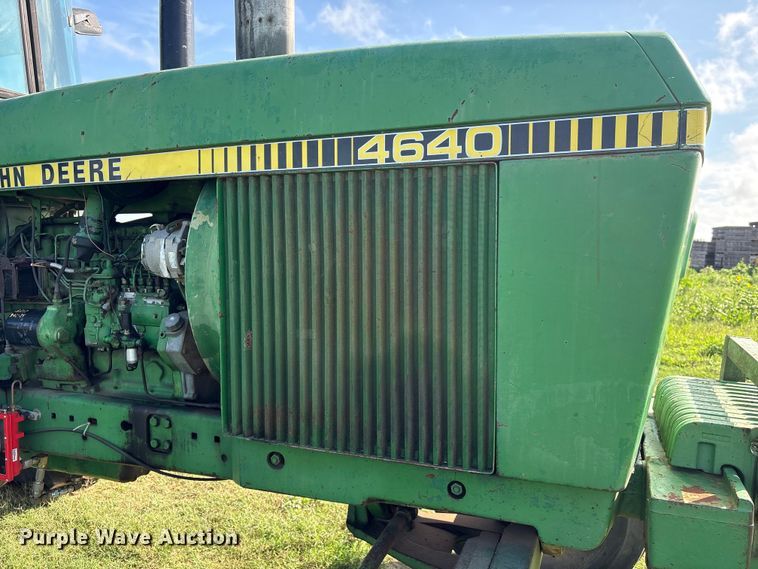 image for item EA7287 1978 John Deere 4640 tractor