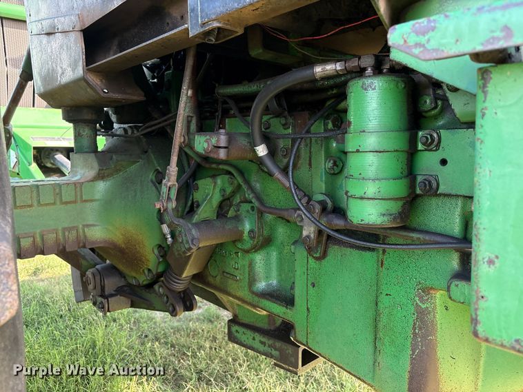 image for item EA7287 1978 John Deere 4640 tractor