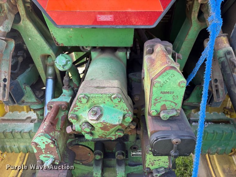 image for item EA7287 1978 John Deere 4640 tractor