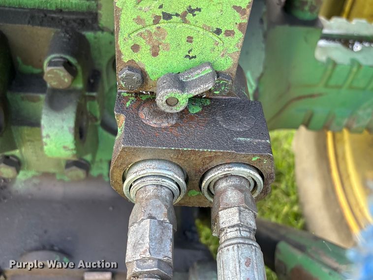 image for item EA7287 1978 John Deere 4640 tractor