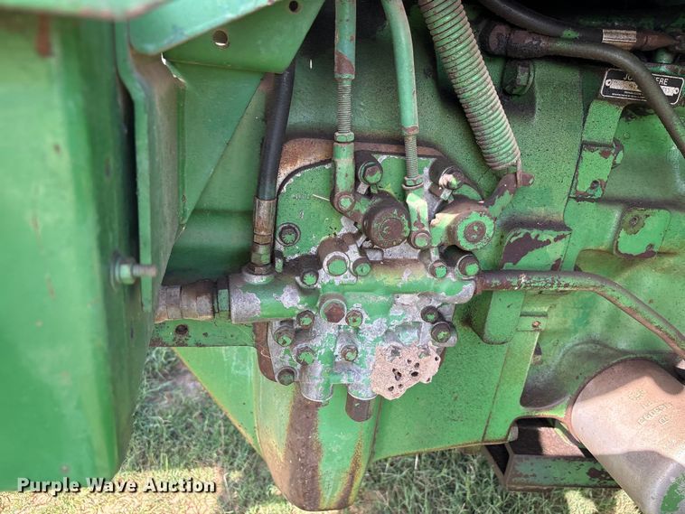 image for item EA7287 1978 John Deere 4640 tractor