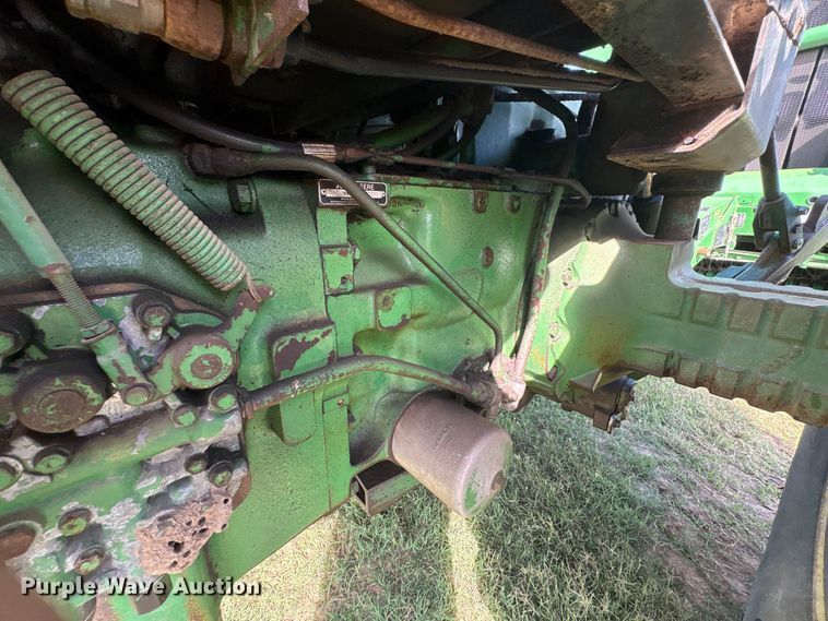 image for item EA7287 1978 John Deere 4640 tractor