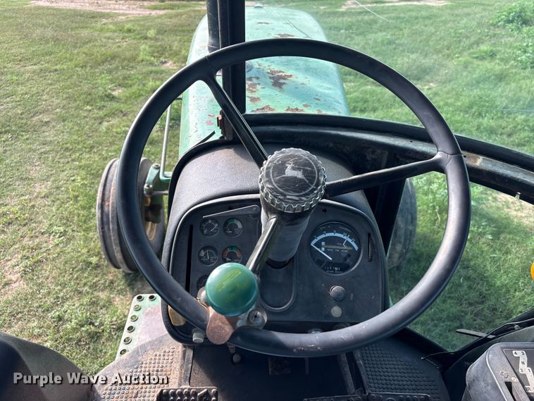 image for item EA7287 1978 John Deere 4640 tractor