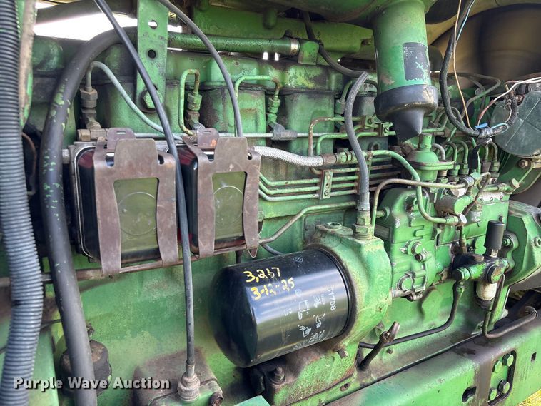image for item EA7287 1978 John Deere 4640 tractor