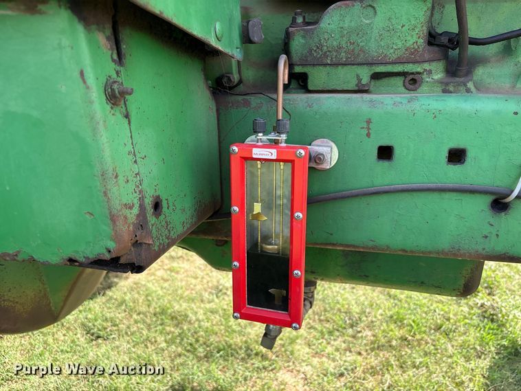 image for item EA7287 1978 John Deere 4640 tractor
