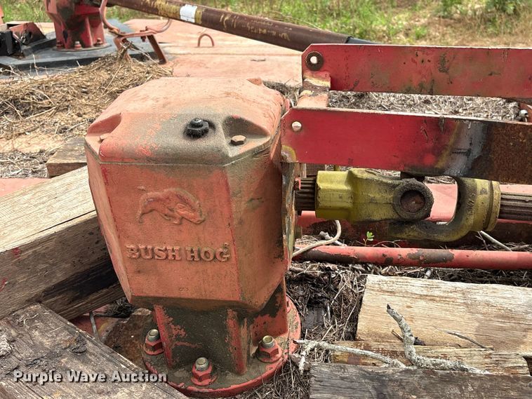 image for item EA7288 Bush Hog batwing rotary mower