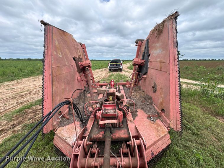 image for item EA7288 Bush Hog batwing rotary mower
