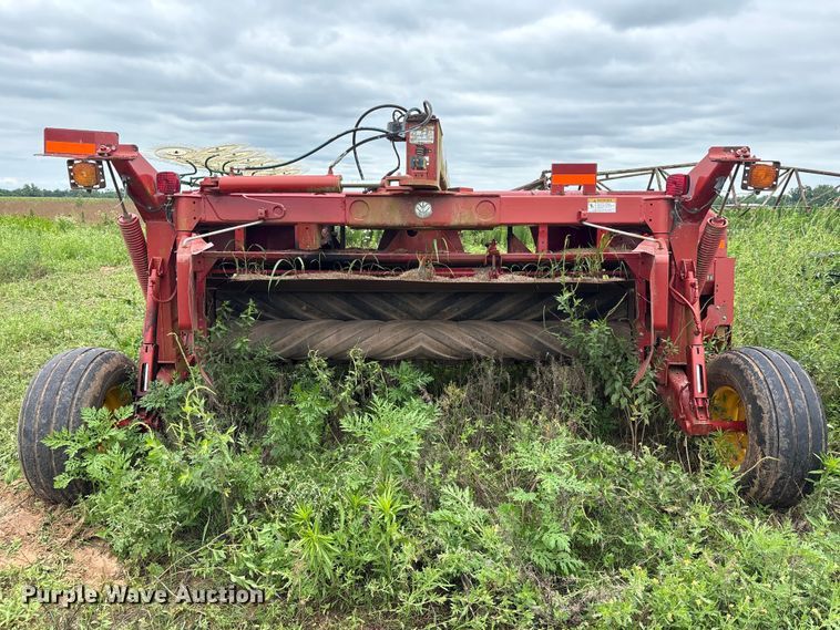 image for item EA7292 New Holland H7450 swather / windrower
