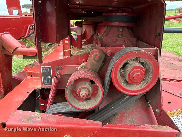 image for item EA7292 New Holland H7450 swather / windrower
